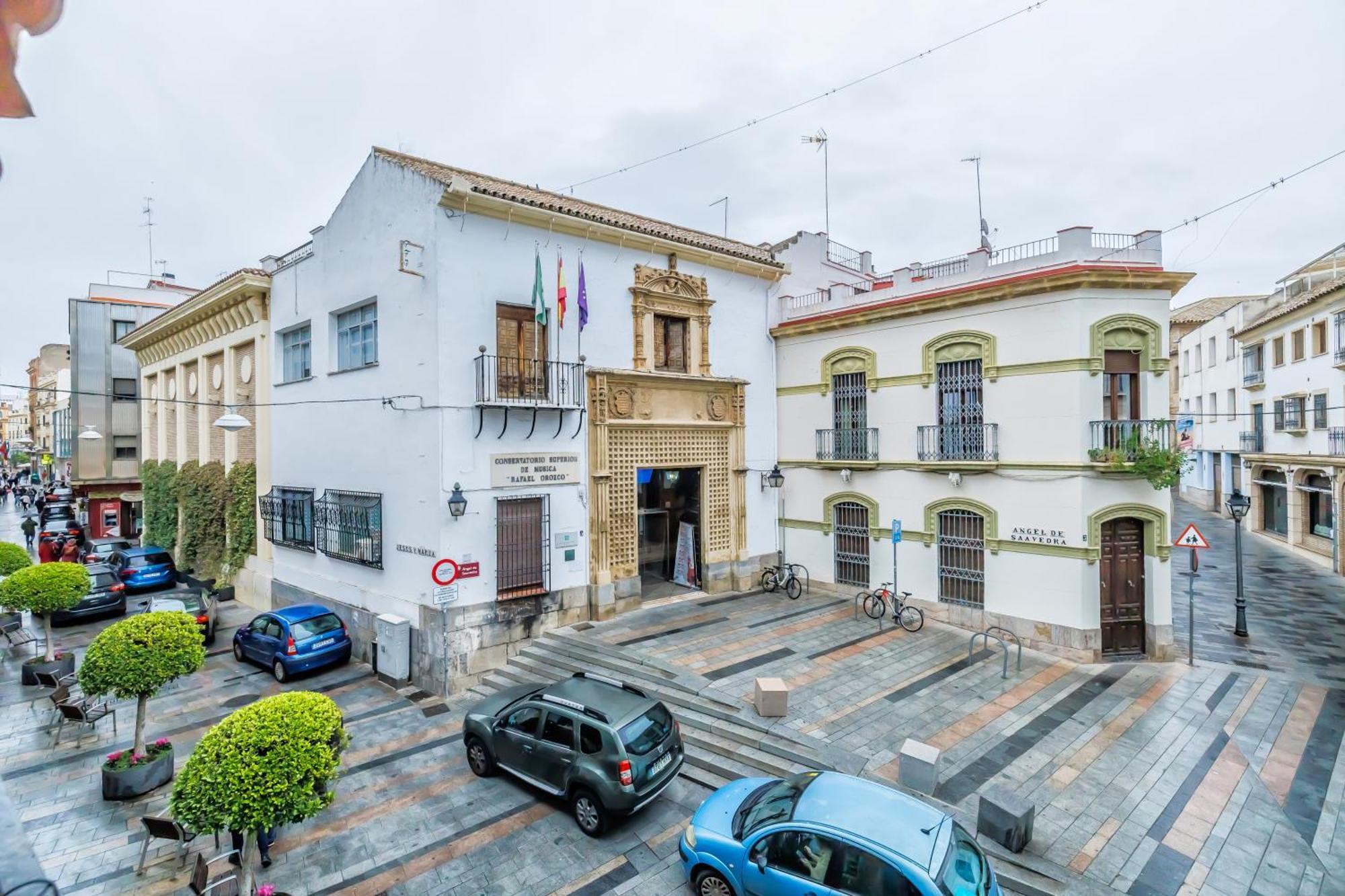 Saavedra Confort & City Centre Cordova Esterno foto